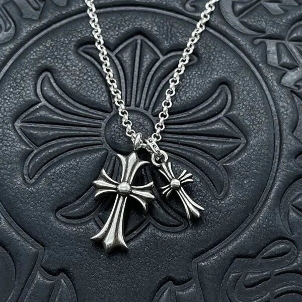 Chrome HeartsClassic Cross Necklace