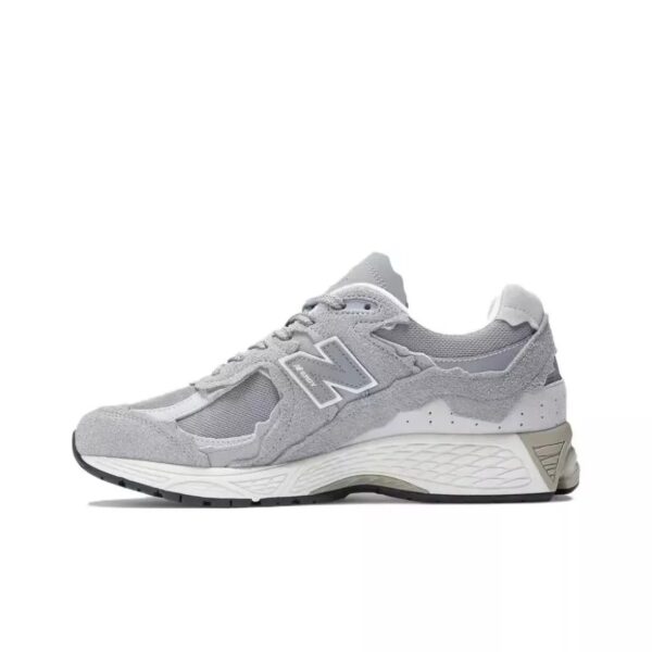 New Balance 2002 Retro Running Shoes Collection 14 Colorways