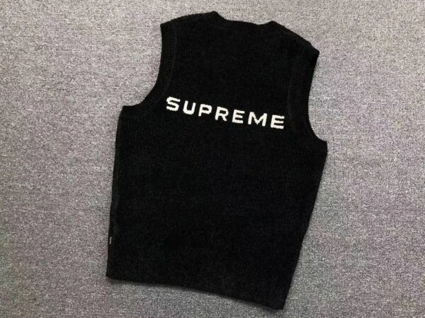 Supreme Printed Sweatshirt