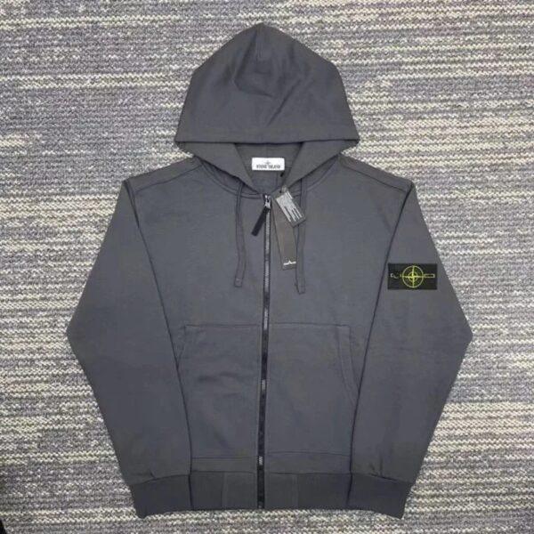 Stone Island Spectrum Robe｜Dynamic Coloring Lab