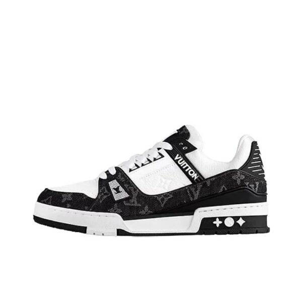 Louis Vuitton trainer sneakers black and white