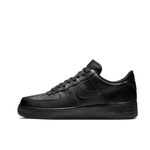 Nike Air Force 1 sneakers black