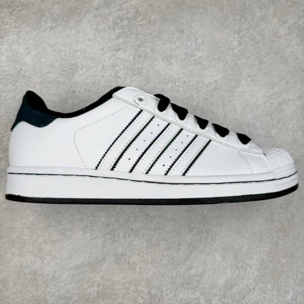 Adidas Superstar casual shoes