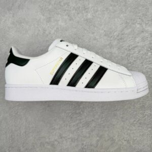 Adidas Superstar casual shoes