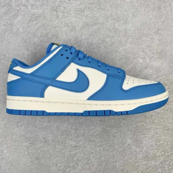NIKE Dunk Low Collection