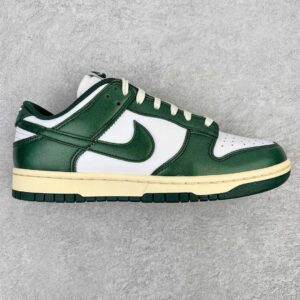 NIKE Dunk Low Collection