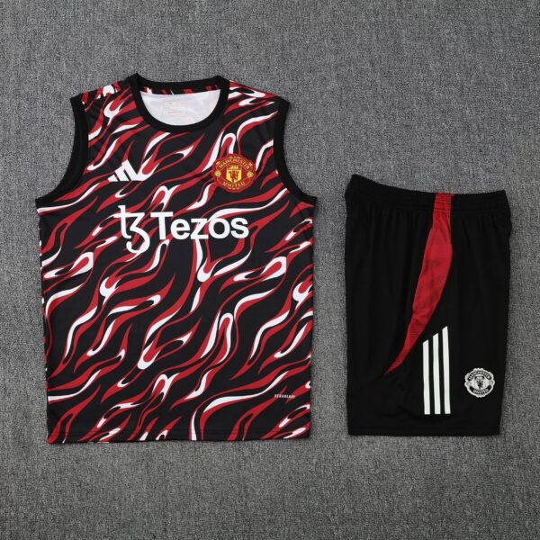 Manchester United Football ClubSleeveless undershirt jersey