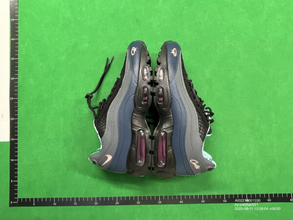 AIR MAX 95 QC image