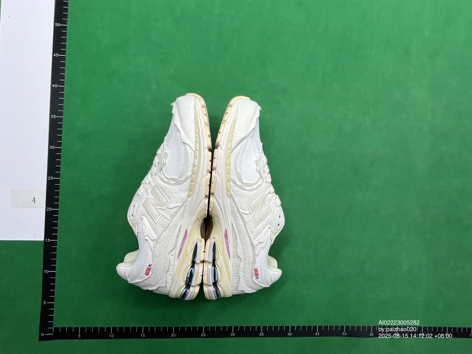 New Balance 2002r QC image