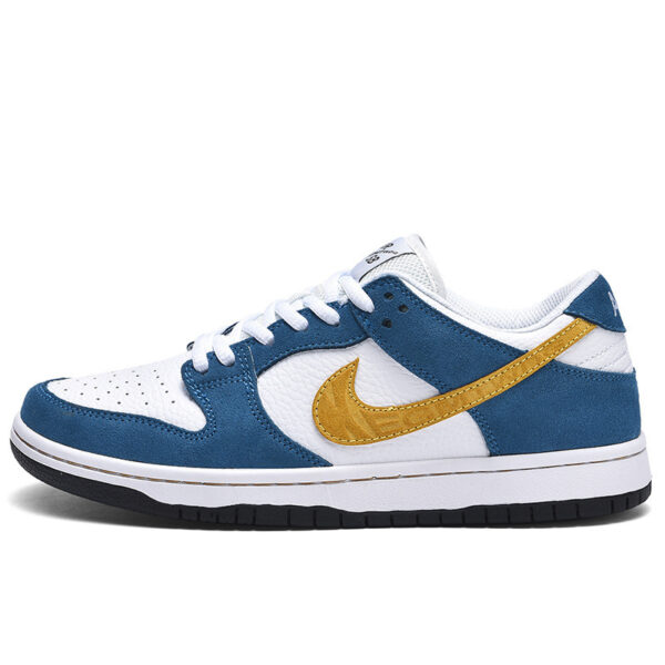 Nike Dunk Low Frozen Collaboration Sneakers