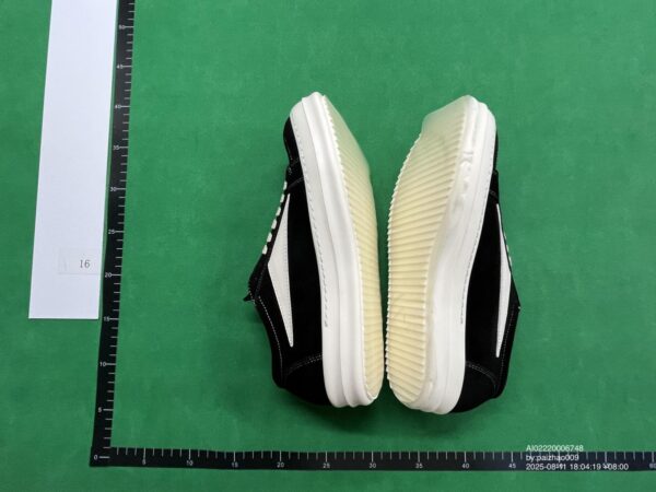 rick Owen shoes QC image