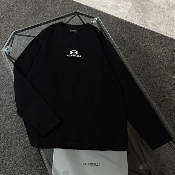 Balenciga logo print minimalist hoodie