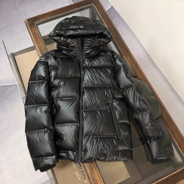 PRADA Fall/Winter 2024 Exclusive Custom Down Jacket!! Body engraved with the brand's signature lettering logo design