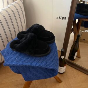 Ugg | Lorena Fuzzy Half-Slip Snow Boots