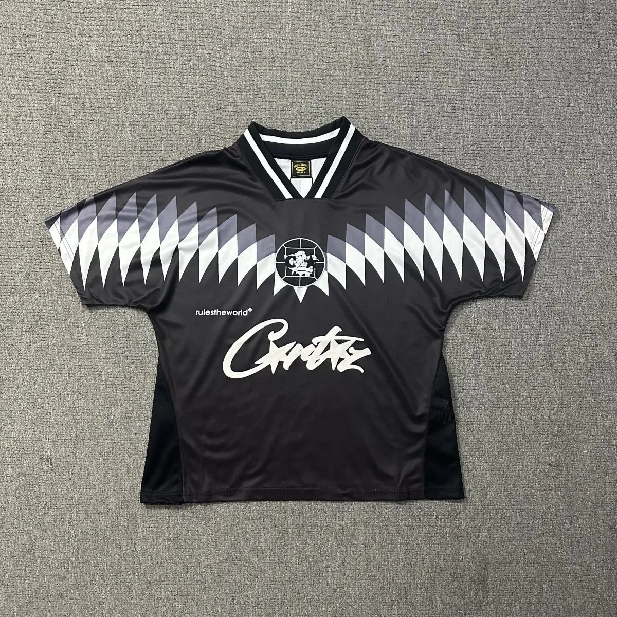 Corteiz Black Retro Streetwear Jersey with Sawtooth Totem