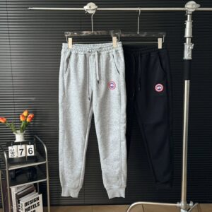 Canada Goose Classic Logo Casual Sweatpants in Dual Colorways