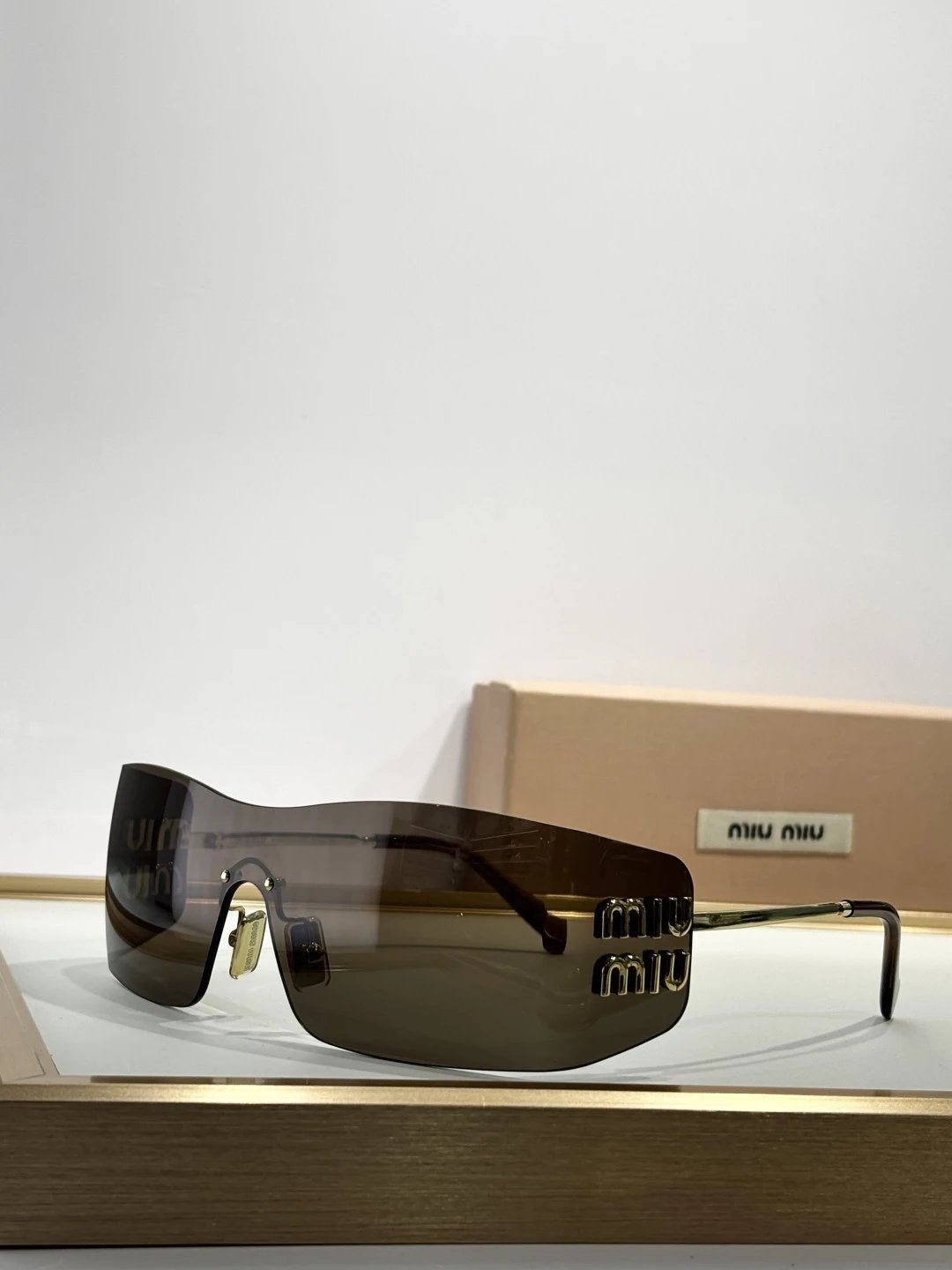 Miu Miu Fashion Sunglasses Brown