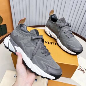 Louis Vuitton Trainer Purple Street Sneakers