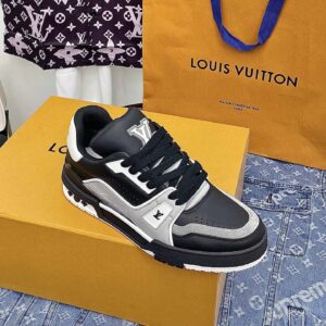 Louis Vuitton Trainer Trendy Red Sneakers
